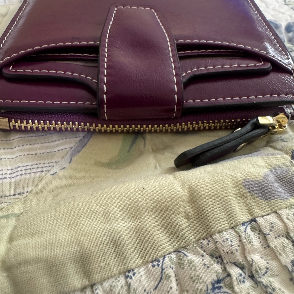 Elegant Purple Women's Wallet - FUNTOR - Picture 3 of 13